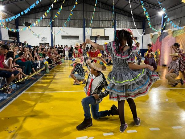 Tradição, alegria e integração continuam dando o tom dos arraiás nas escolas municipais